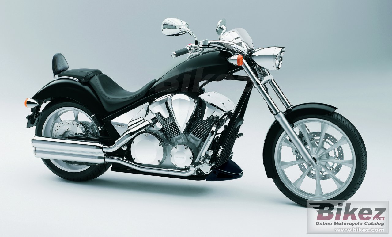 Big Honda vt1300cx picture and wallpaper from Bikez.com